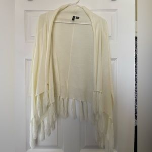 Cardigan with tassels
